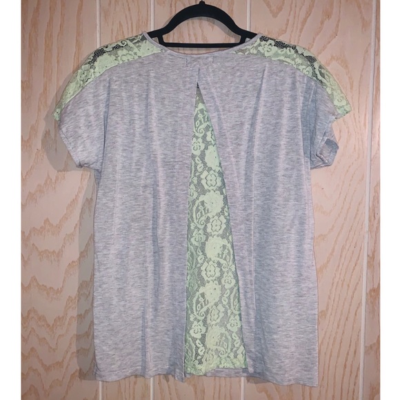 Signature Studio Detailed Lace Tee in Grey / Lime - Picture 2 of 4